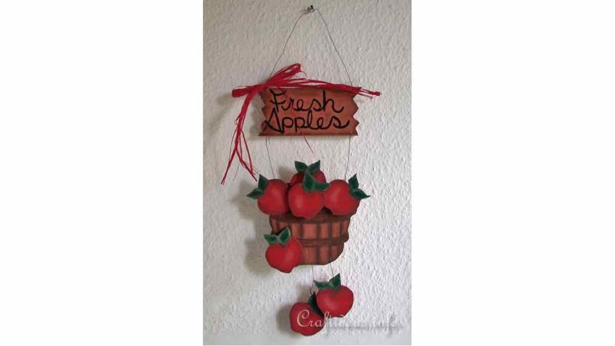 signs,apples,country,wooden,scrollsaw,DIY instructions,do it yourself,free woodworking plans,woodworkers projects,plans for how to build