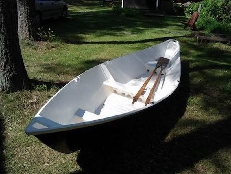 Free plans to build a Light Dory Boat.
